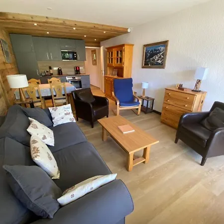 2 Pieces Ensoleille Avec Wi-fi Et Parking, - Fr-1-459-76 * La Clusaz