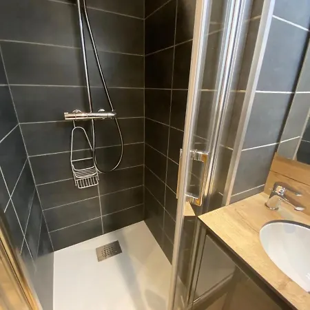 2 Pieces Ensoleille Avec Wi-fi Et Parking, - Fr-1-459-76 La Clusaz